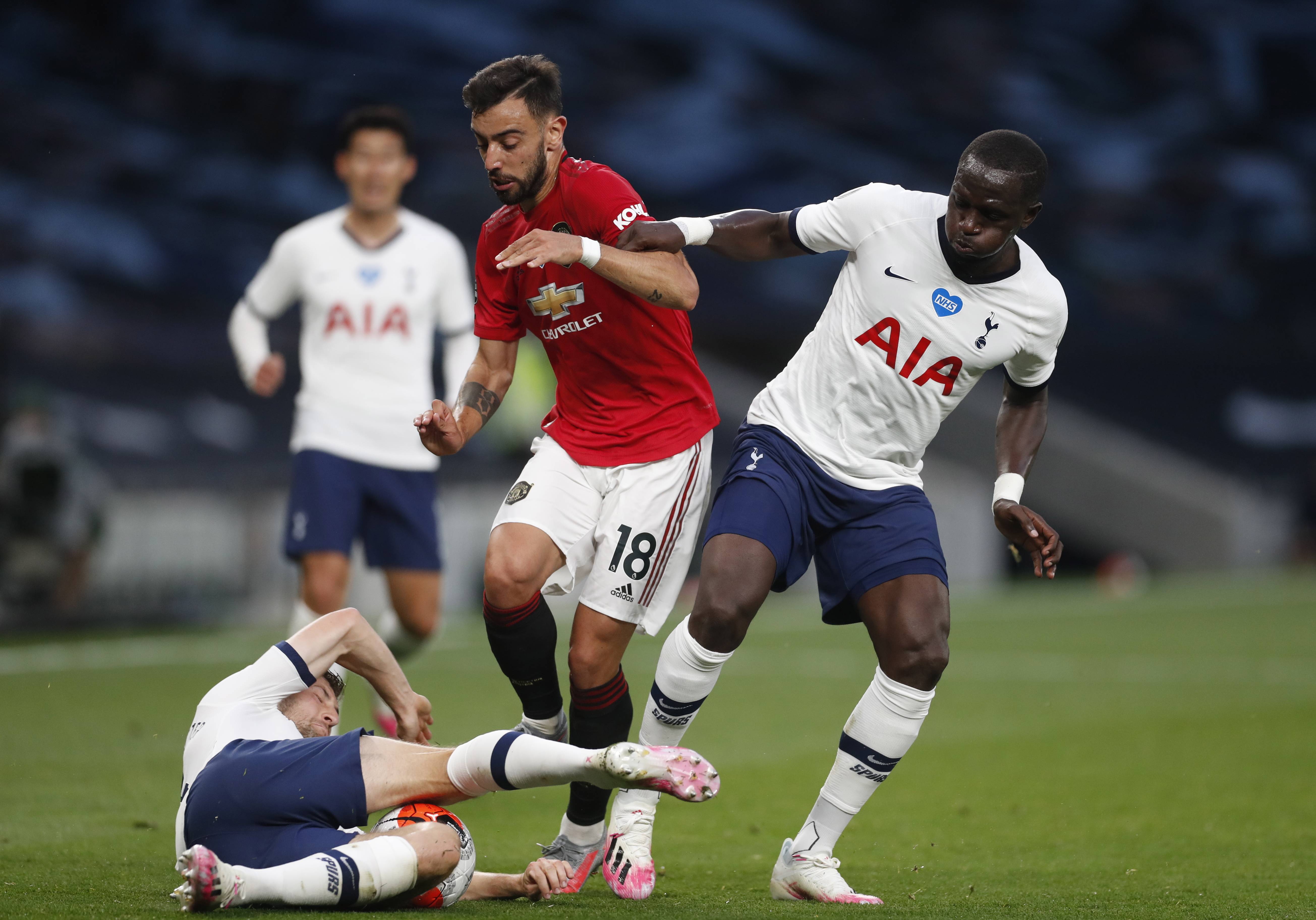 也暴露了中 也暴露了中